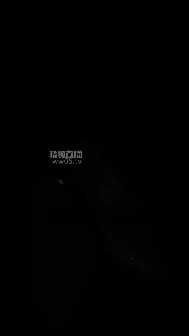 瑶瑶 —— 新婚之夜的足交寸止【最新视频】