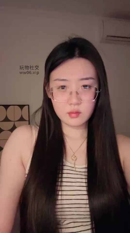 夏主 - 🚥绿帽小年夜老婆带人回家