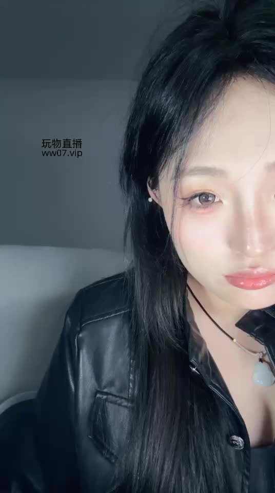 酥酥 - 短小对比场