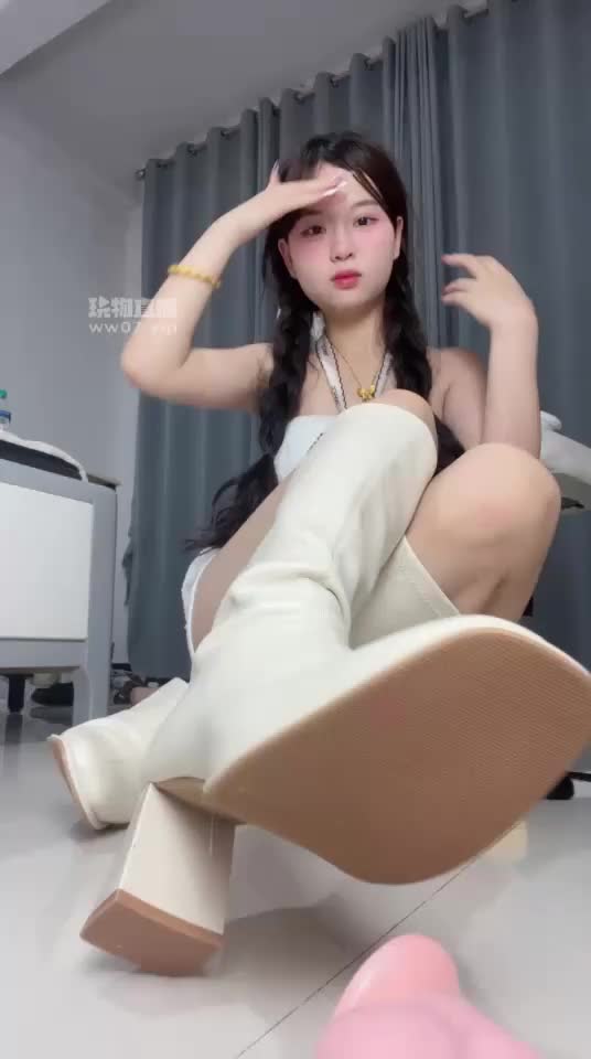 奈奈大人 —— 挑战不可能的连续射精【最新视频】